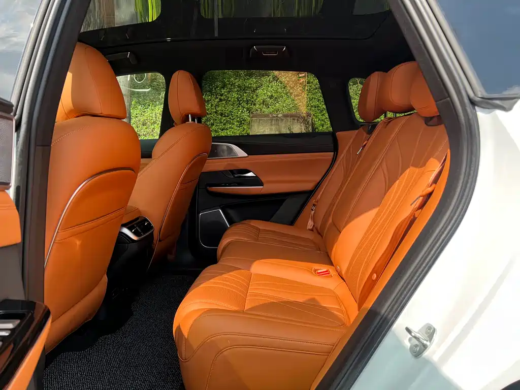 Xpeng G9 2024 702 Pro купить на сайте DeffCars