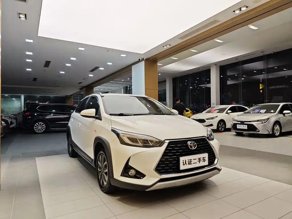 YARiS L Zhixuan 2020 Zhixuan X 1.5L CVT Deluxe Edition купить на сайте DeffCars