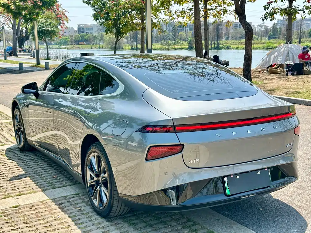 Xpeng P7 2020 670E купить на сайте DeffCars
