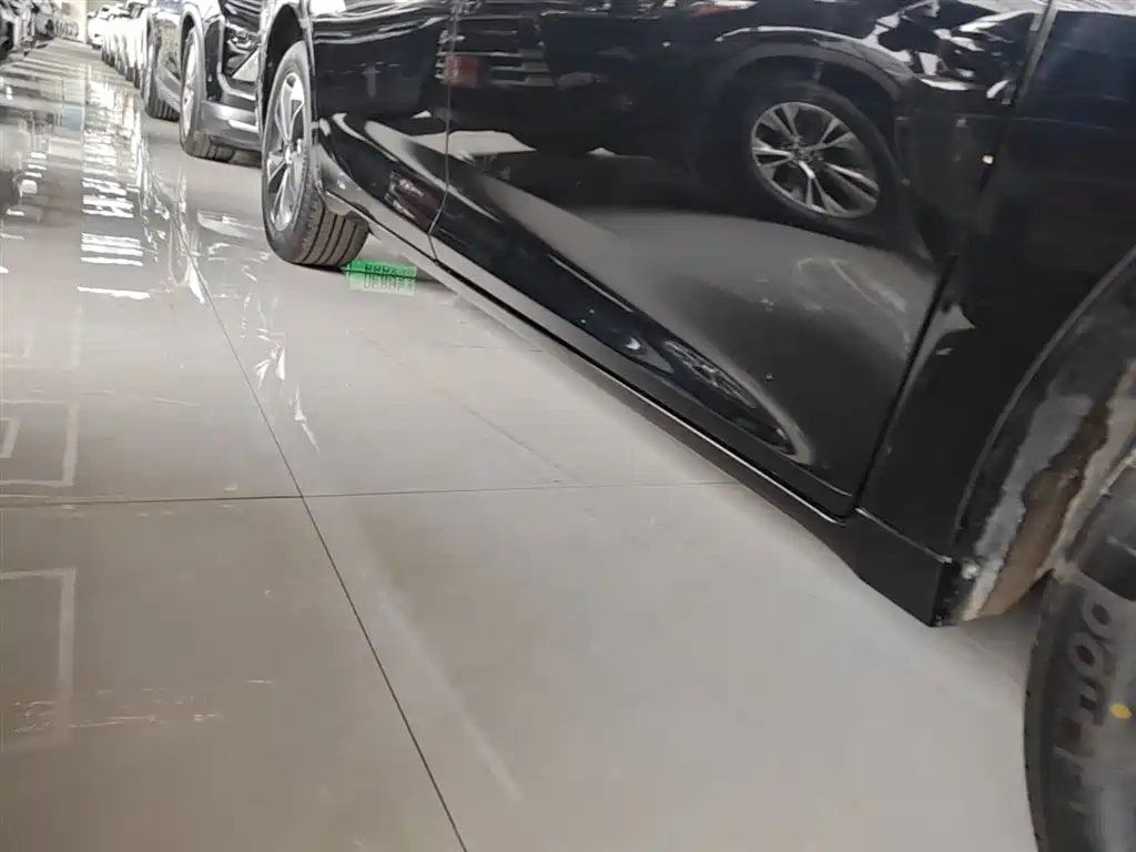 Trumpchi M6 2023 PRO 270T DCT Deluxe Edition купить на сайте DeffCars