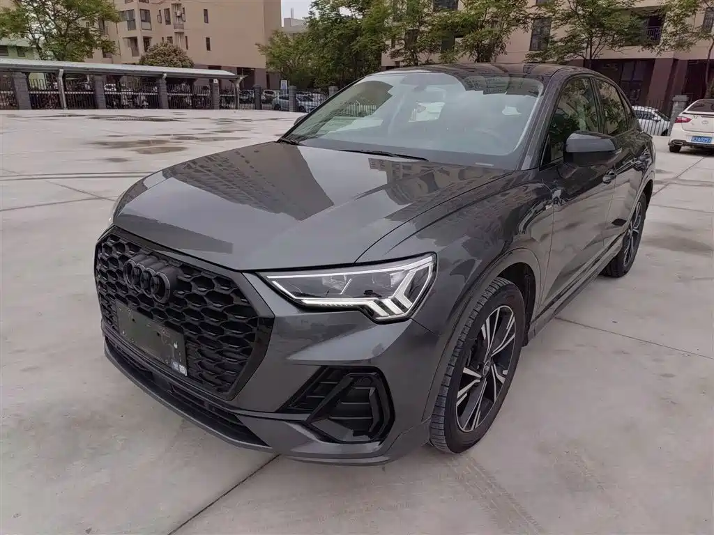 Audi Q3 Sportback 2023 40 TFSI Fashion купить на сайте DeffCars
