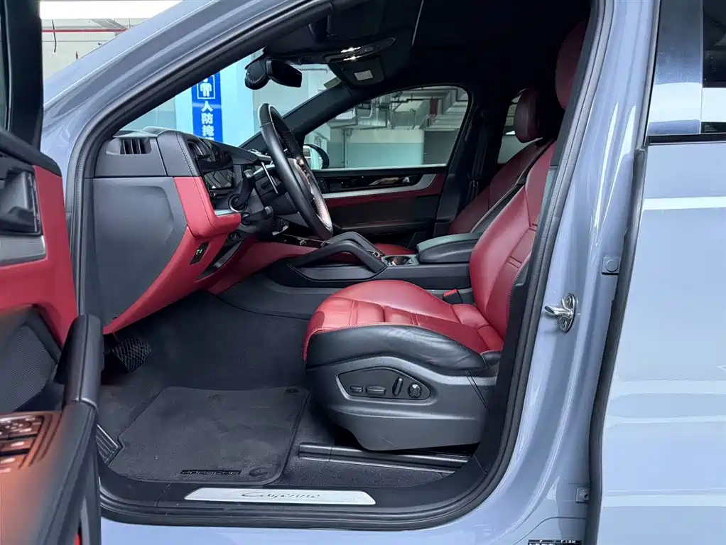 Cayenne 2024 Cayenne Coupé 3.0T купить на сайте DeffCars