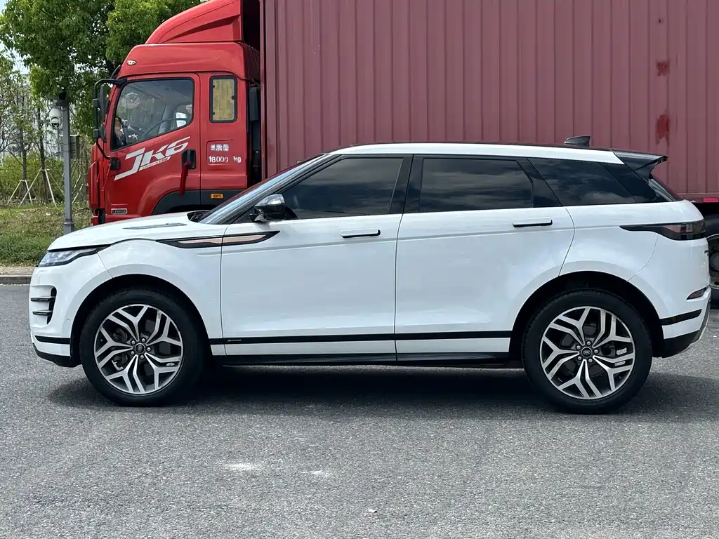 Range Rover Evoque 2020 249PS R-DYNAMIC S Black Sports Edition купить на сайте DeffCars