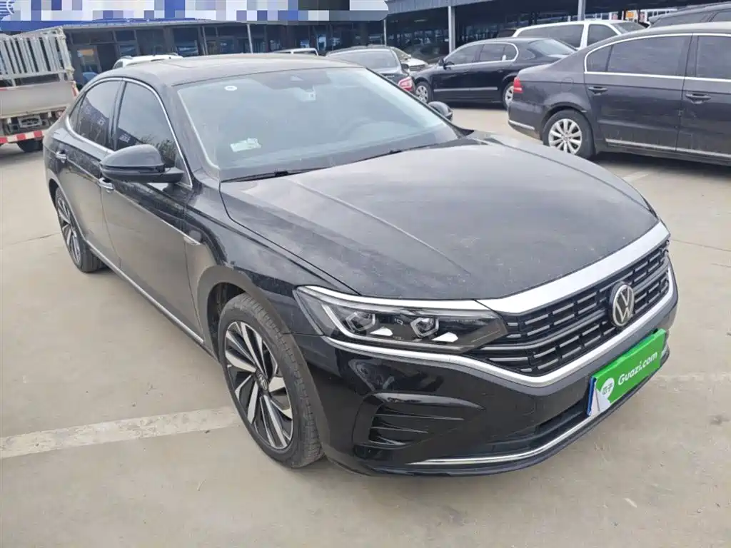 Passat 2025 Outstanding Model 380TSI Longyao Edition купить на сайте DeffCars