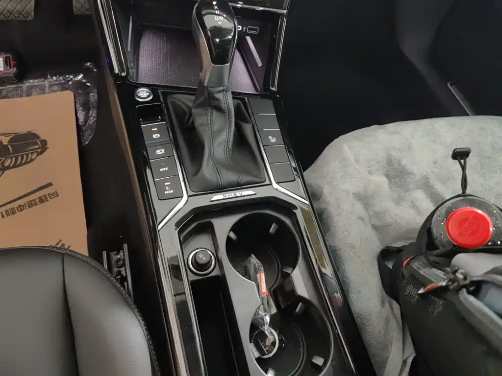 Passat New Energy 2025 430PHEV Hybrid Business Edition купить на сайте DeffCars