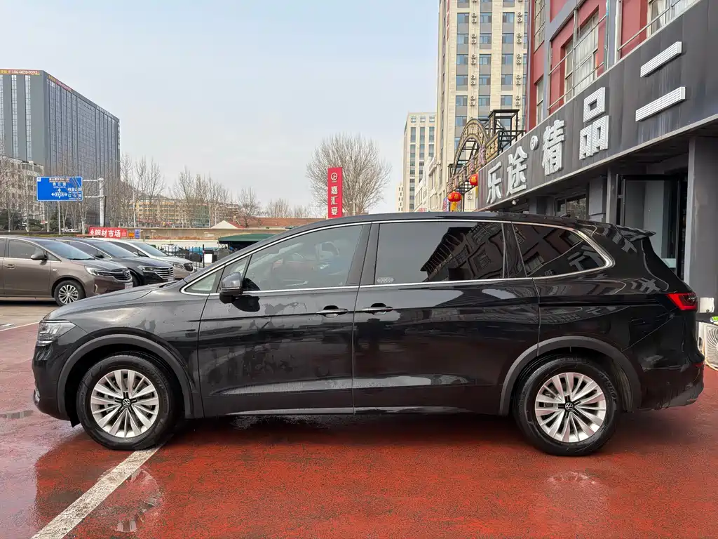 Weiran 2024 330TSI Business Edition купить на сайте DeffCars