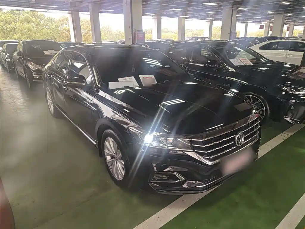 Passat 2019 330TSI Elite Edition National V купить на сайте DeffCars