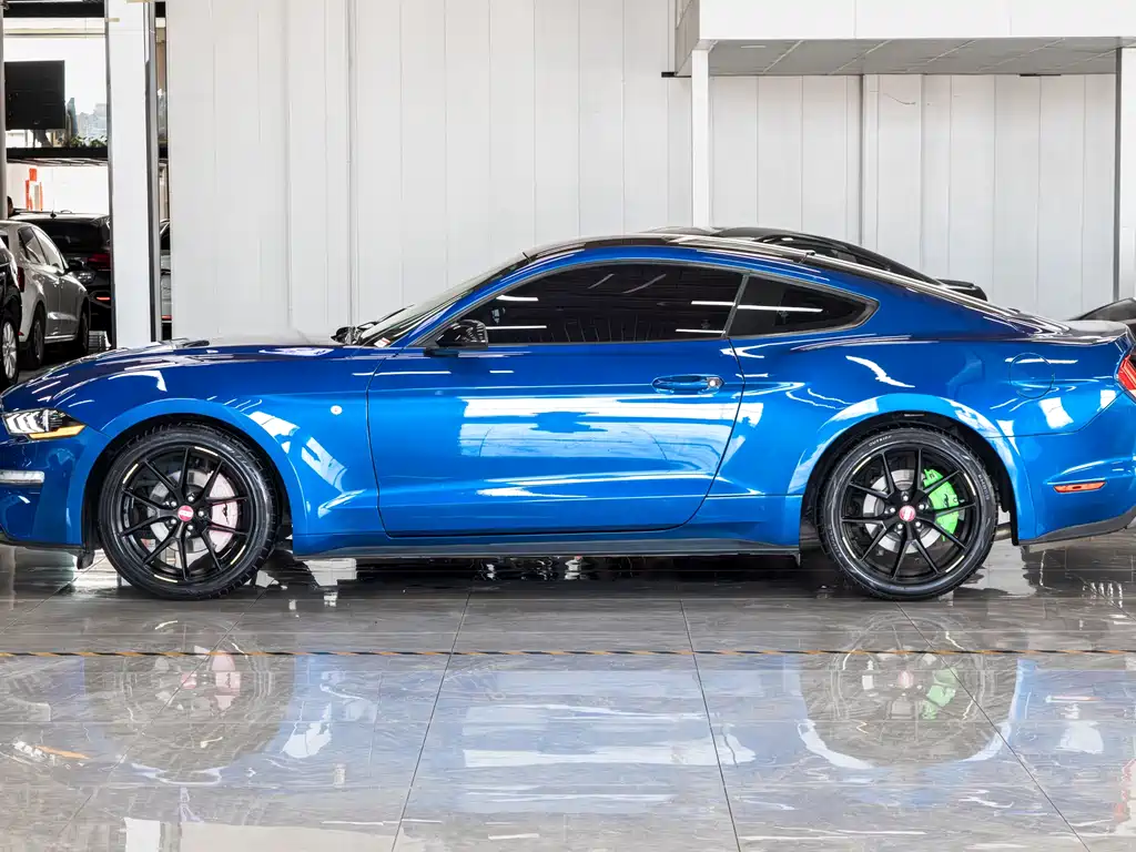 Mustang 2018 2.3L EcoBoost купить на сайте DeffCars