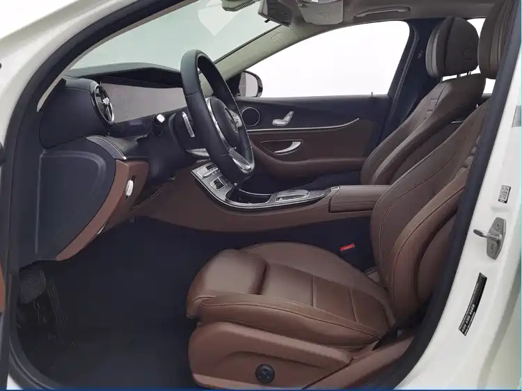 Mercedes-Benz E-Class 2019 E 200 L Sports купить на сайте DeffCars