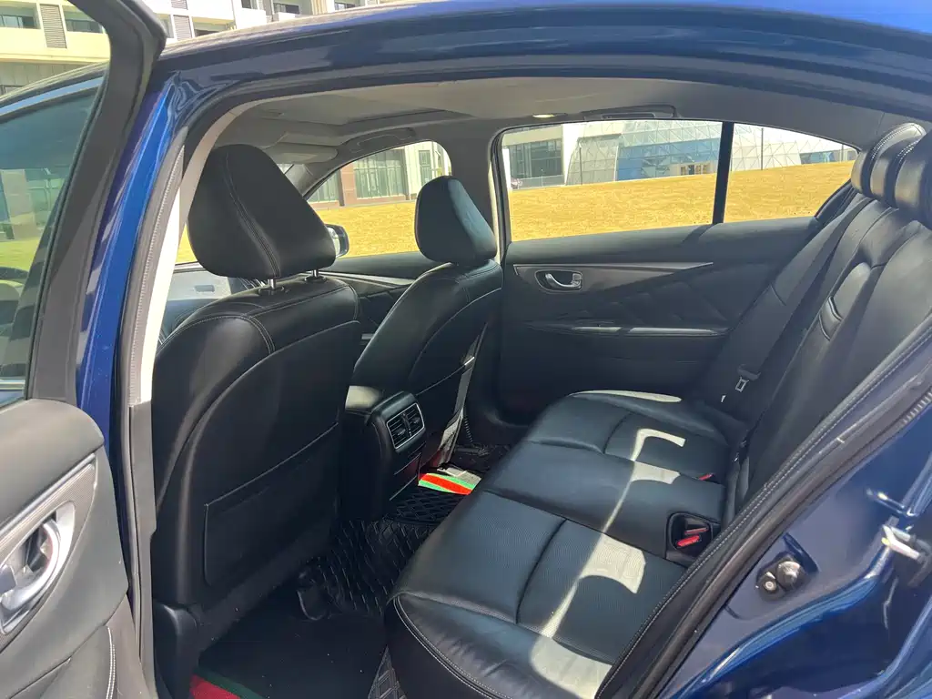 Infiniti Q50L 2021 2.0T Enjoy Edition купить на сайте DeffCars