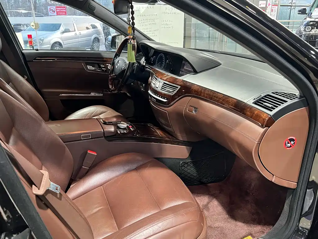Mercedes S-Class 2011 S 500L CGI 4MATIC купить на сайте DeffCars