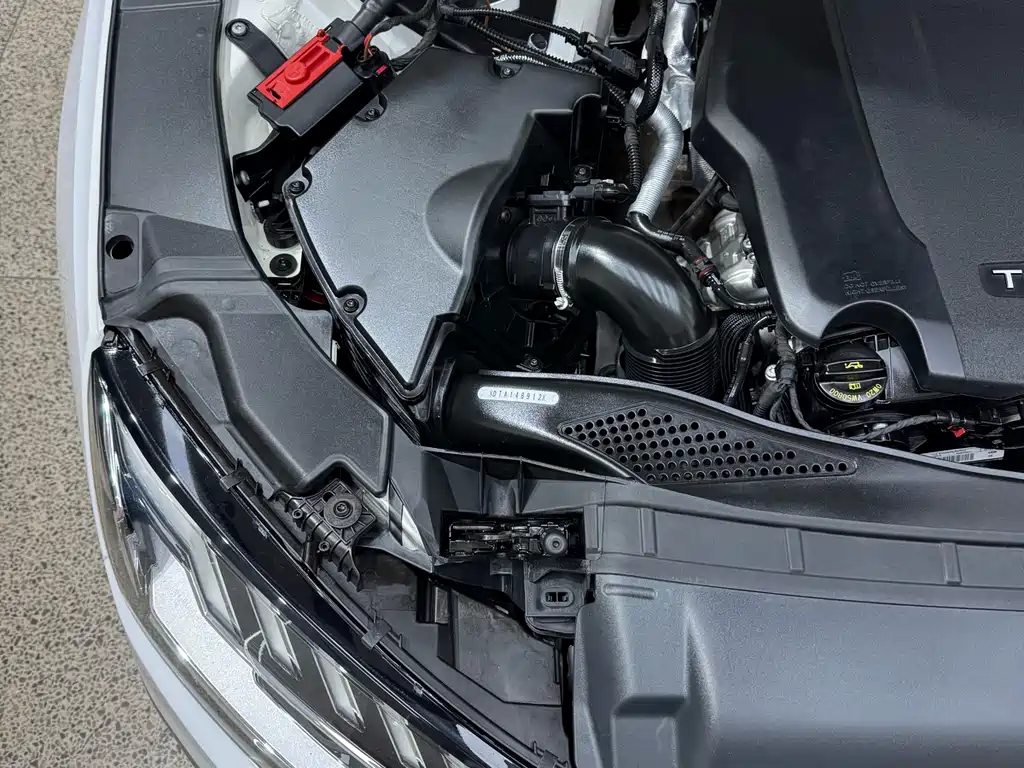 Audi A4L 2020 40 TFSI Fashionable and Dynamic купить на сайте DeffCars
