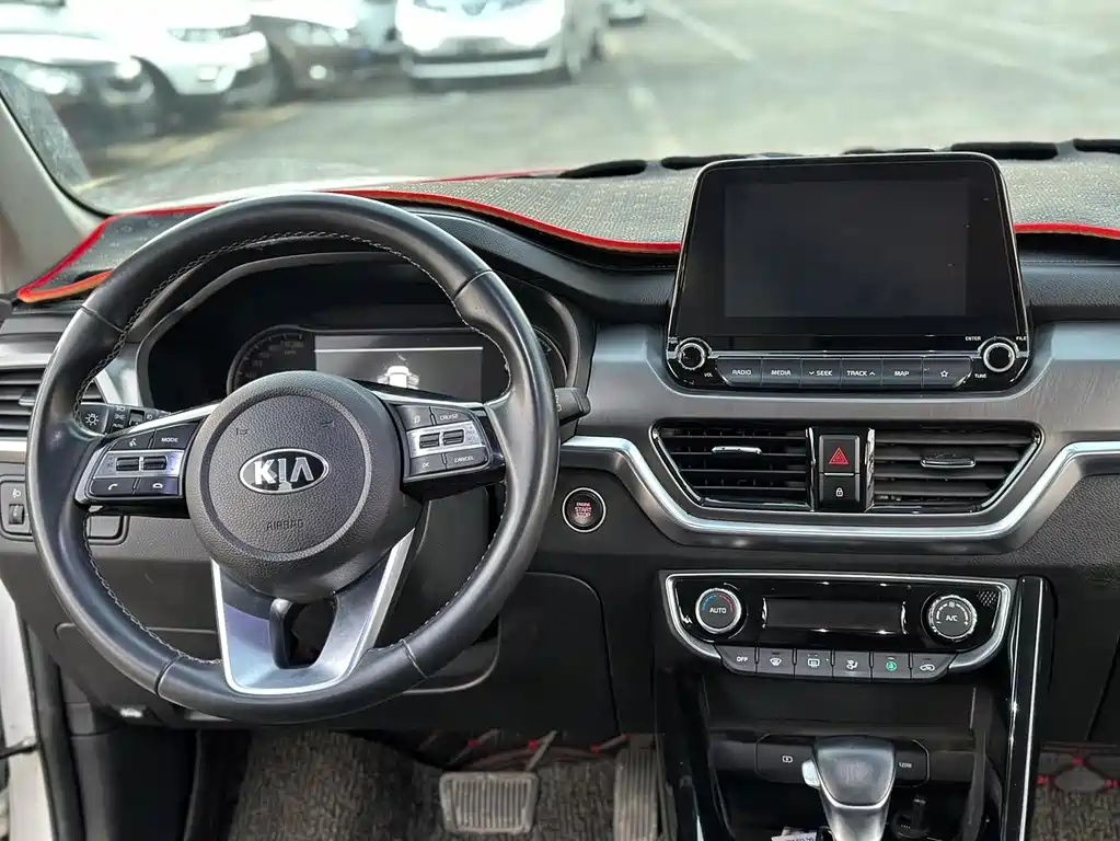 Zhipao 2019 2.0L Automatic Smart Enjoy Deluxe Edition купить на сайте DeffCars