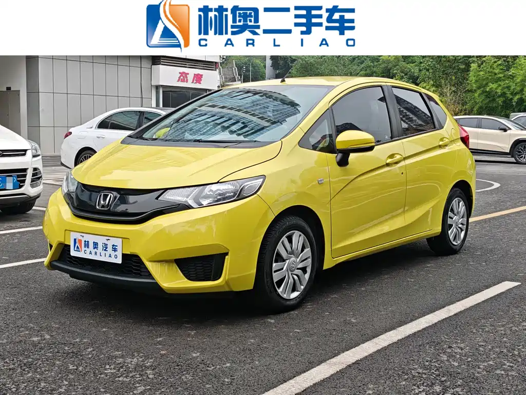 Fit 2014 1.5L LX CVT comfort model купить на сайте DeffCars