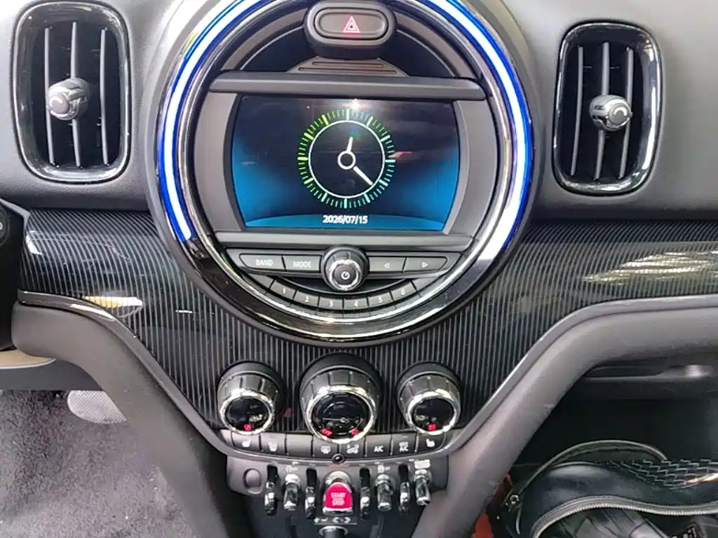 Countryman 2017 1.5T Cooper all4 traveler купить на сайте DeffCars