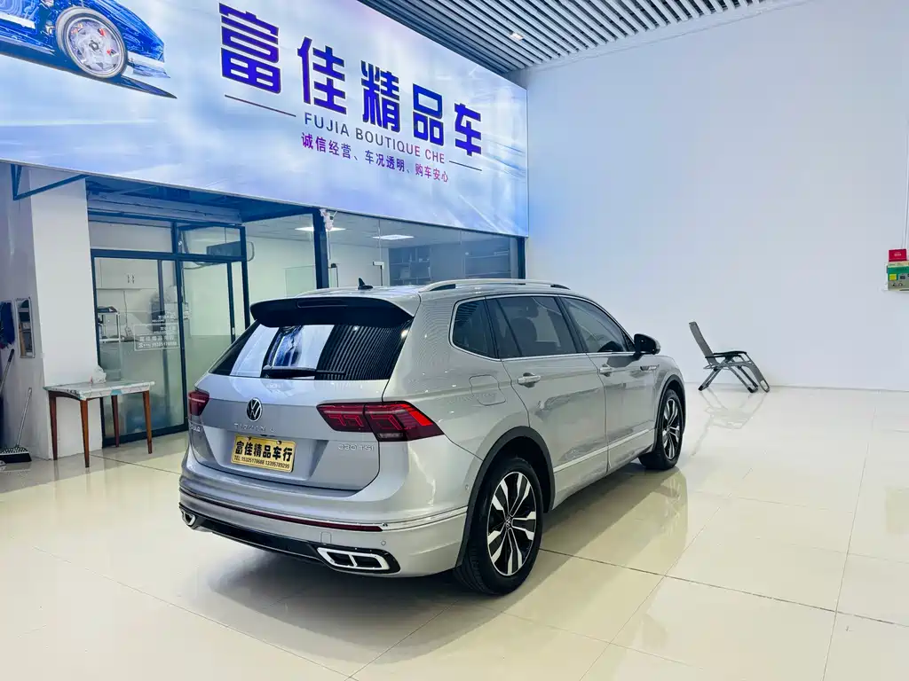 Tiguan L 2022 330TSI automatic two-wheel drive R-Line version купить на сайте DeffCars