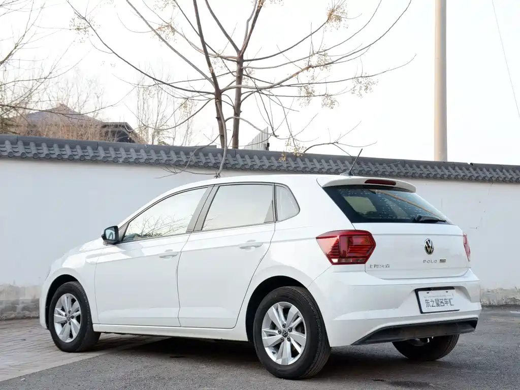Polo 2021 Plus 1.5L Automatic Panoramic Enjoyment Edition купить на сайте DeffCars