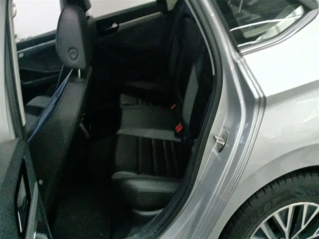 Sagitar 2019 280TSI DSG comfort model National VI купить на сайте DeffCars
