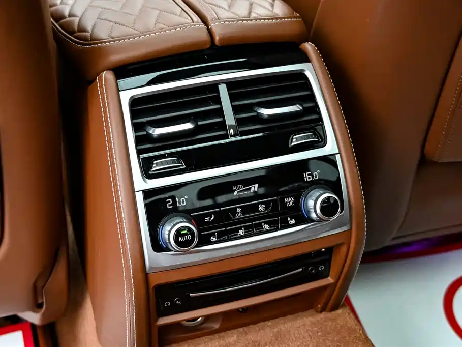 BMW 7 Series 2019 facelift 740Li xDrive Executive M Sports Package купить на сайте DeffCars