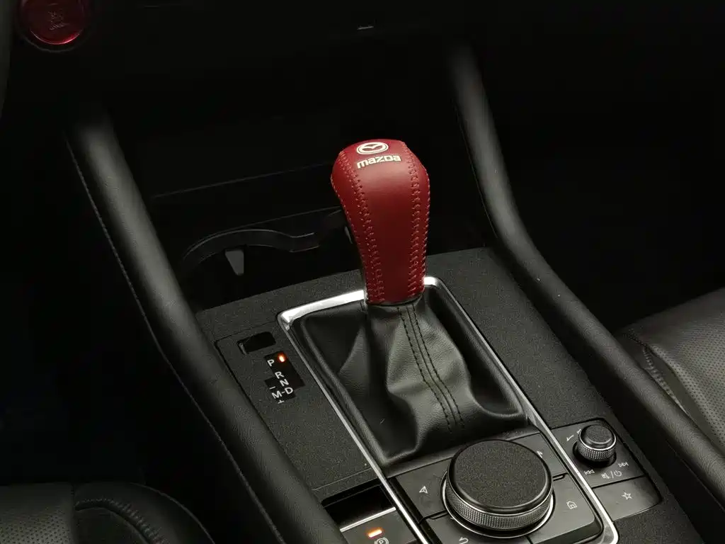 Mazda3 Angkesela 2020 2.0L Automatic Premium Edition купить на сайте DeffCars