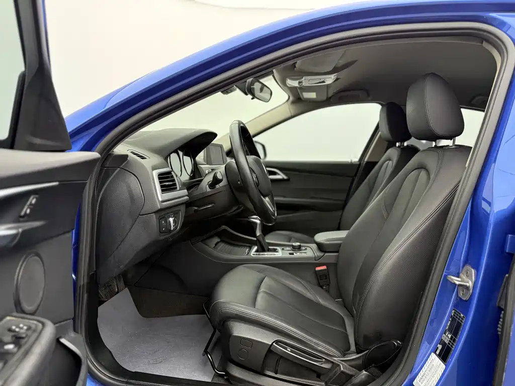 BMW 1 Series 2018 118i Fashion Model купить на сайте DeffCars