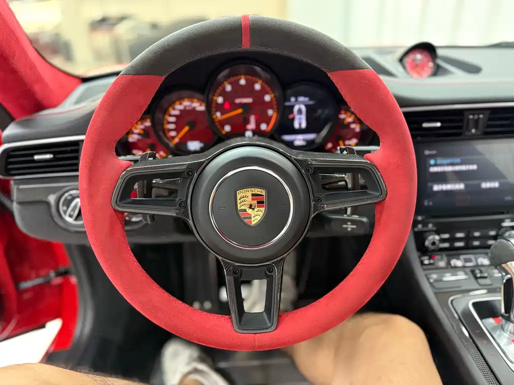 Porsche 911 2018 GT2 RS 3.8T купить на сайте DeffCars