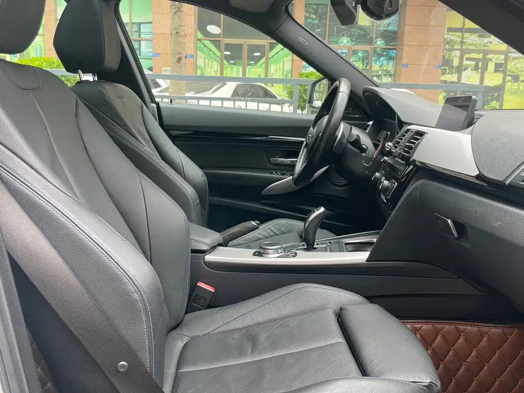 BMW 3 Series GT 2018 320i M Sports купить на сайте DeffCars