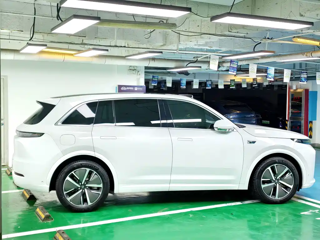Ideal L7 2024 MAX купить на сайте DeffCars