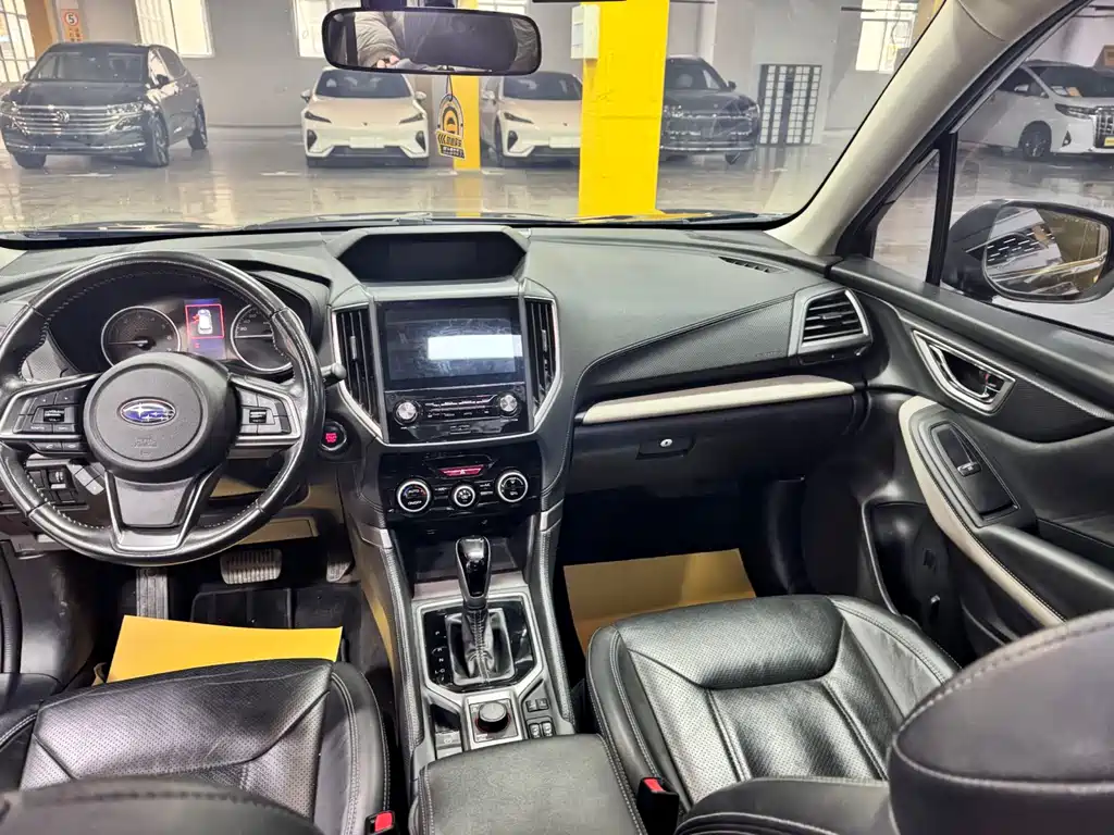 Forester 2022 2.0i AWD Deluxe Edition EyeSight купить на сайте DeffCars