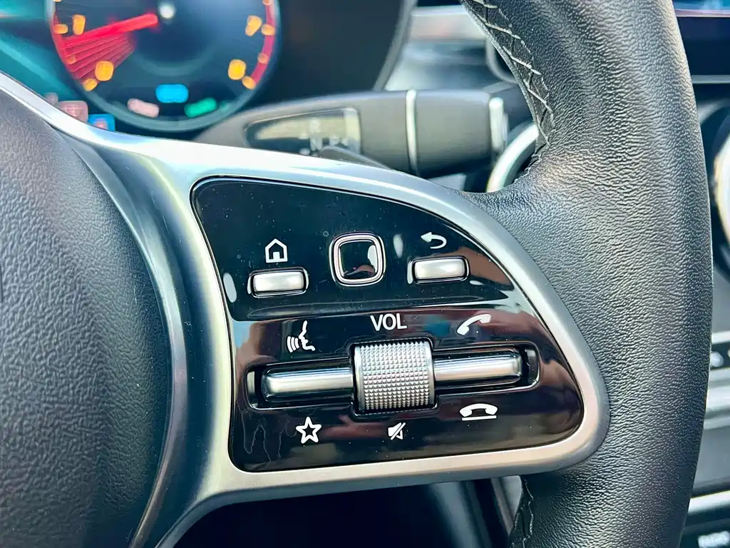 Mercedes-Benz C-Class 2019 facelift C 260 L sports version купить на сайте DeffCars