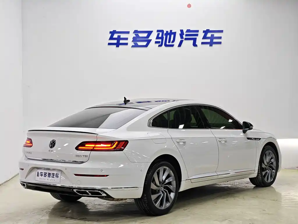 FAW-Volkswagen CC 2023 380TSI eye-catching version купить на сайте DeffCars