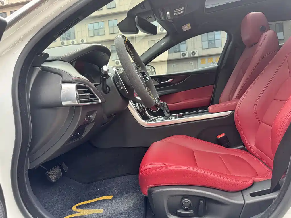 Jaguar XEL 2020 2.0T 200PS R-DYNAMIC S Advanced Sports Edition купить на сайте DeffCars