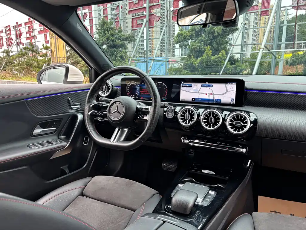 Mercedes-Benz A-Class 2023 A 200 L Fashion Model купить на сайте DeffCars