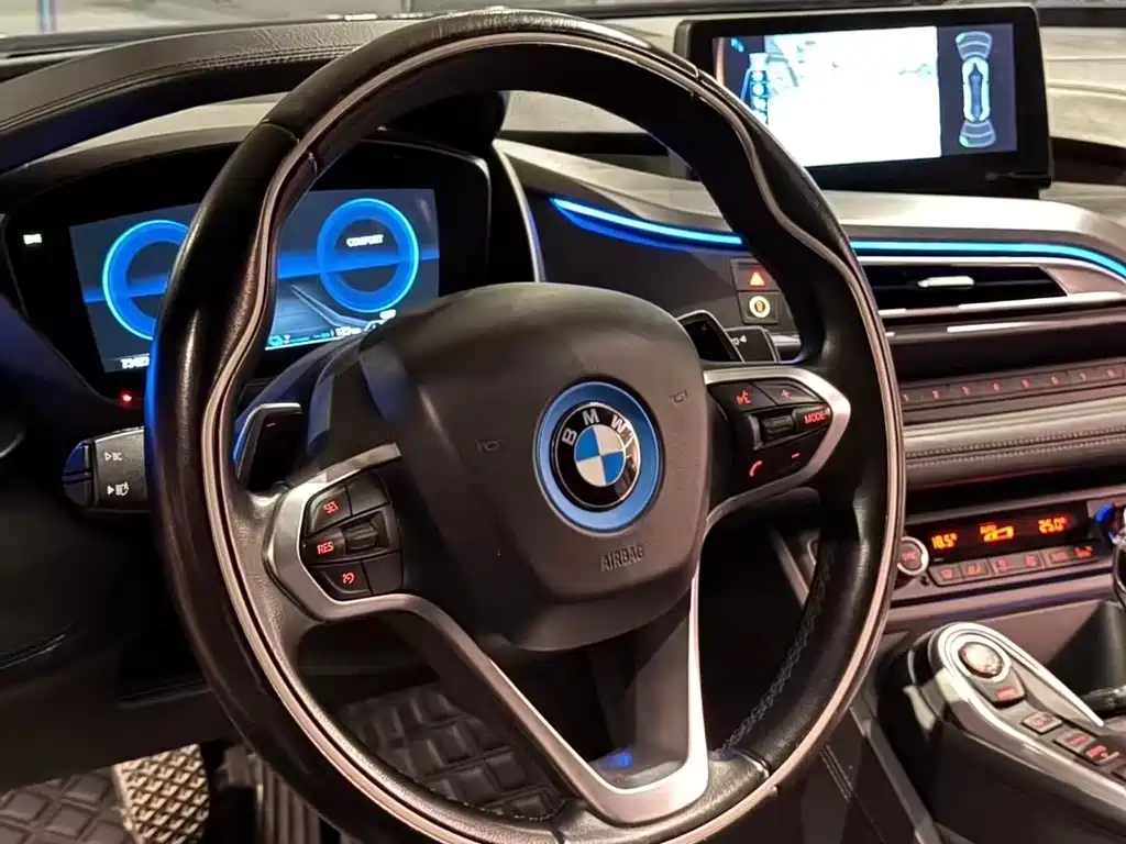BMW i8 2014 standard model купить на сайте DeffCars