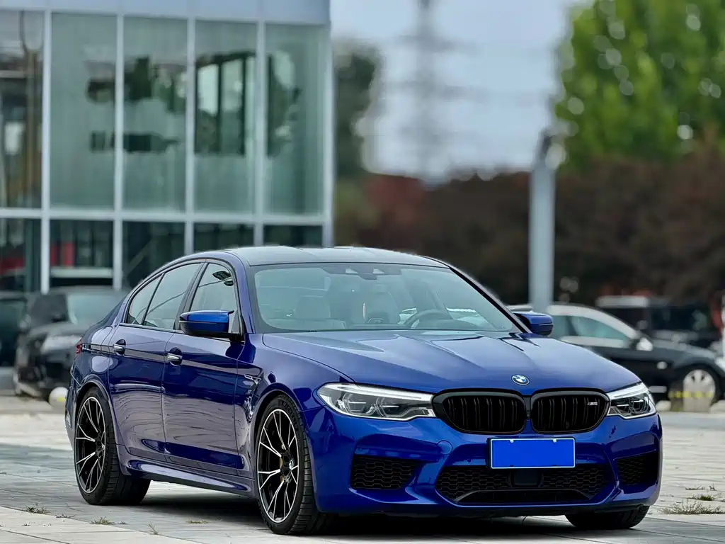 BMW M5 2018 купить на сайте DeffCars