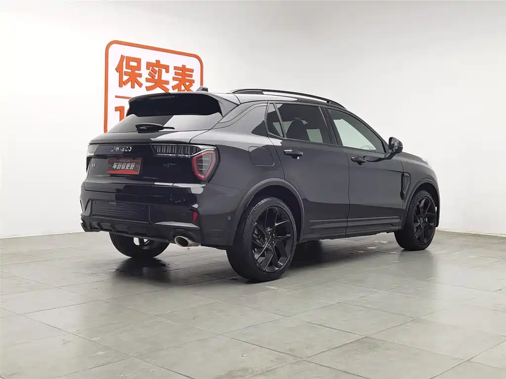 Lynk & Co 01 2021 2.0TD 4WD Dark Night Edition купить на сайте DeffCars