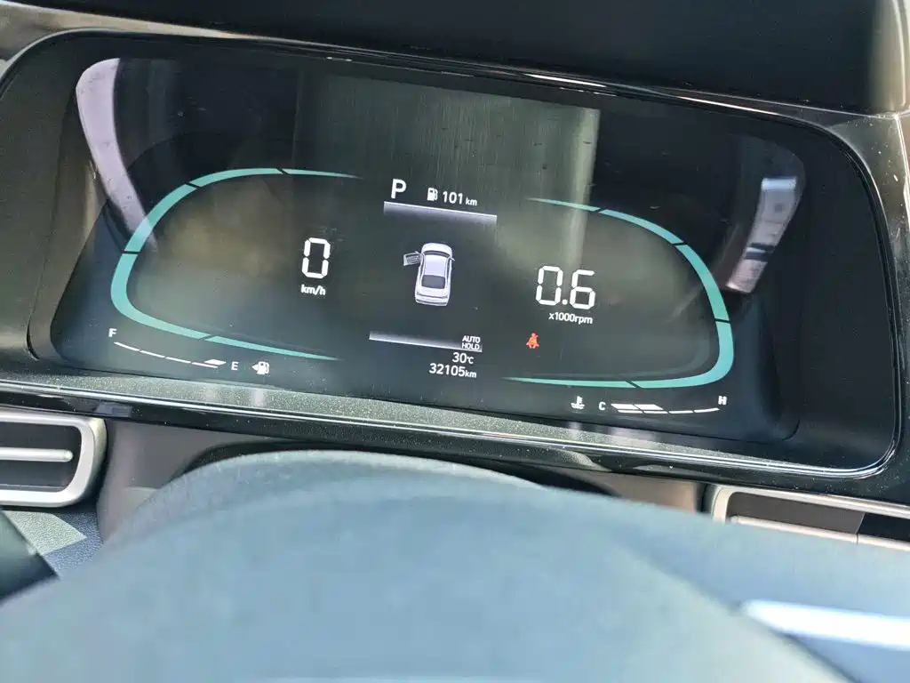 Elantra 2023 1.5L CVT GLS Leading Edition купить на сайте DeffCars