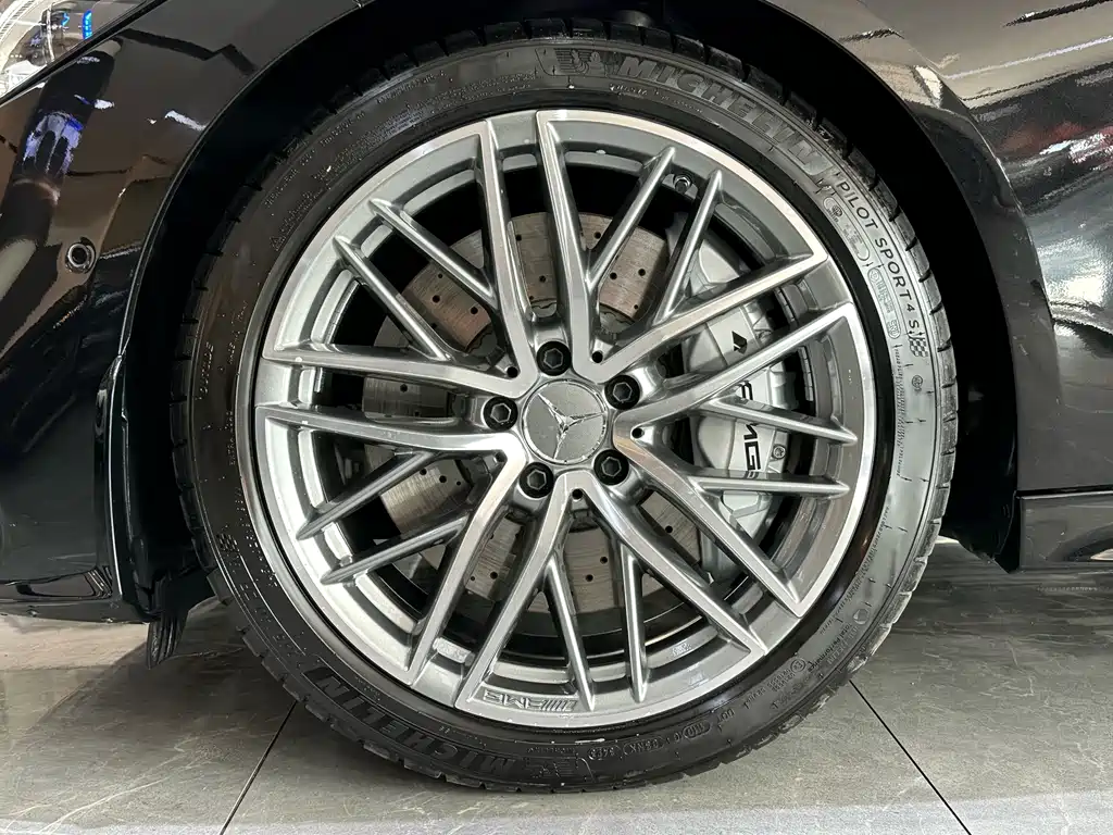 Mercedes-Benz C-Class AMG 2024 facelift AMG C 43 4MATIC купить на сайте DeffCars