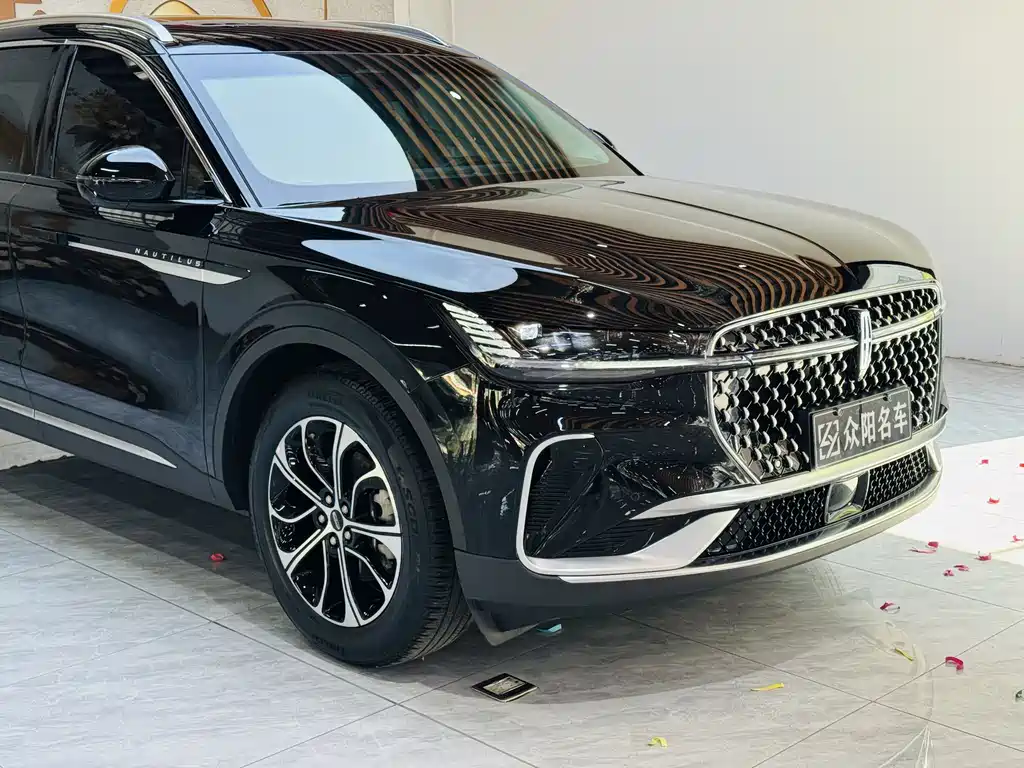 Voyager 2023 2.0T four-wheel drive premium version купить на сайте DeffCars