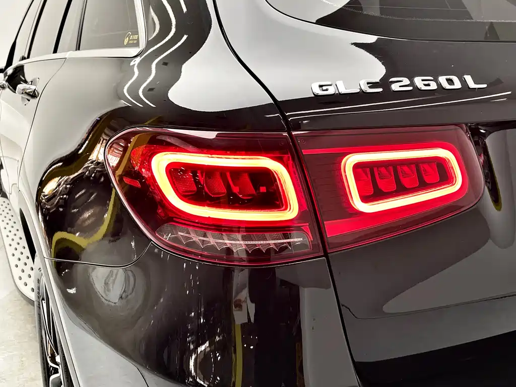 Mercedes-Benz GLC 2022 facelift GLC 260 L 4MATIC luxury model купить на сайте DeffCars