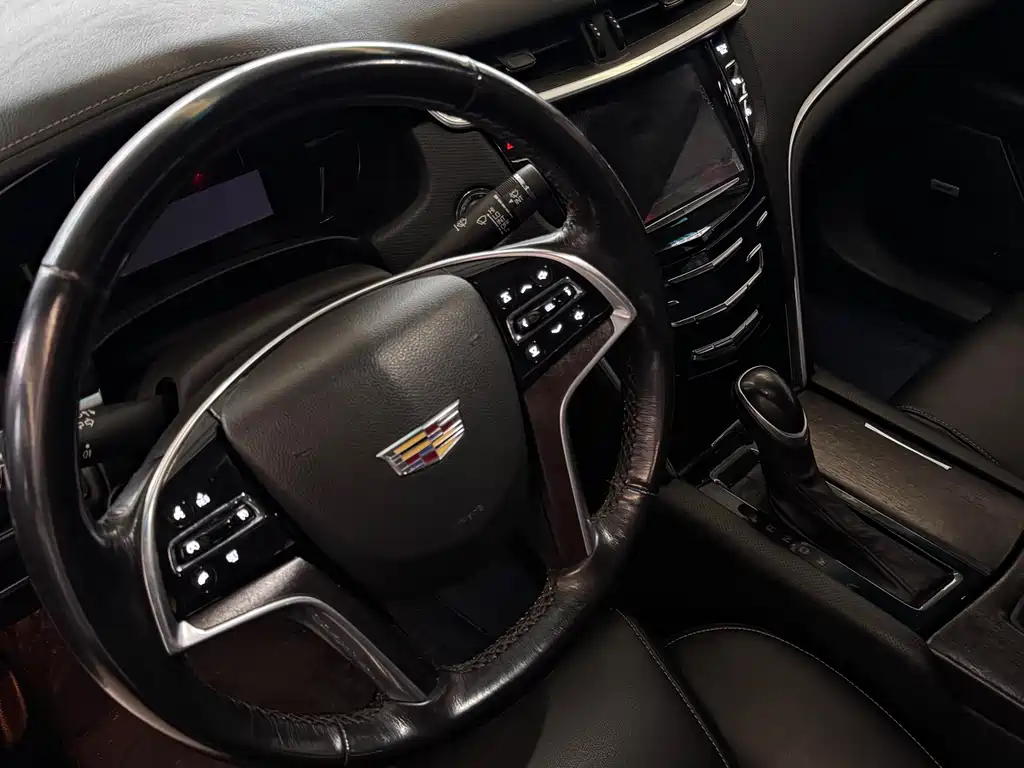 Cadillac XTS 2018 28T Technology купить на сайте DeffCars