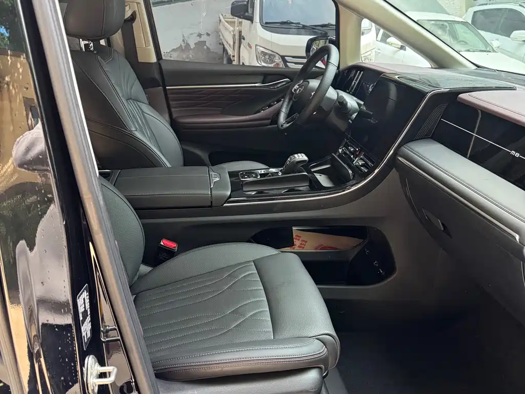 Trumpchi M8 2024 Master Series 400T Premium Edition купить на сайте DeffCars