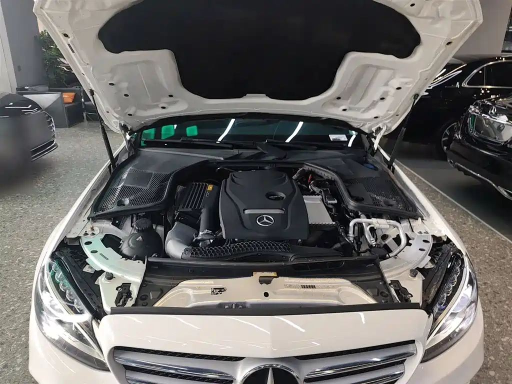 Mercedes-Benz C-Class 2018 C 180 L Fashionable Sports Edition купить на сайте DeffCars