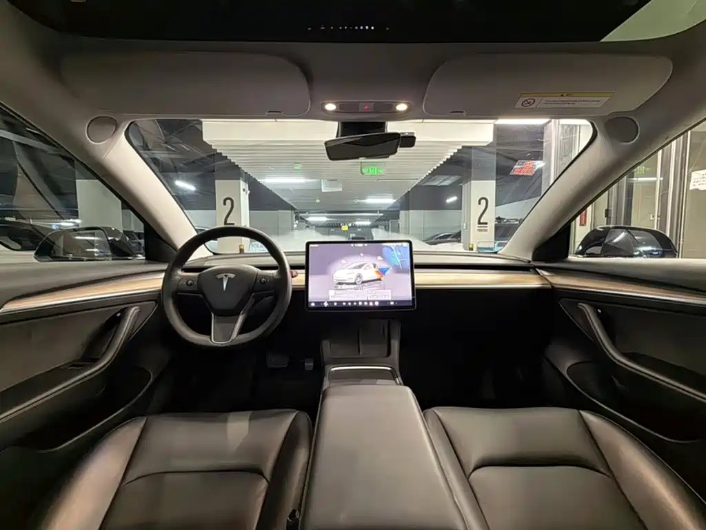 Model 3 2022 rear-wheel drive version купить на сайте DeffCars