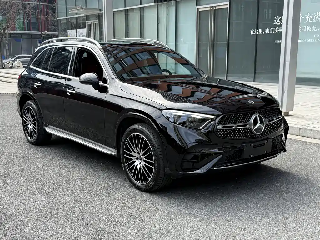 Mercedes-Benz GLC 2025 GLC 300 L 4MATIC luxury model 5 seats купить на сайте DeffCars