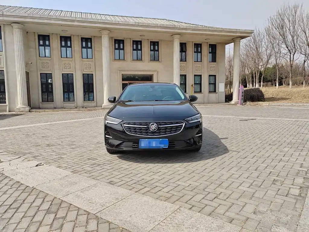 Regal 2020 552T Elite купить на сайте DeffCars