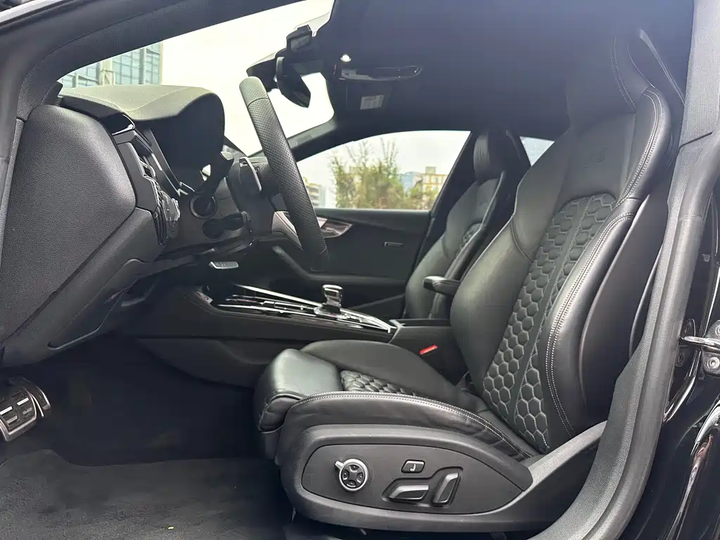 Audi RS 5 2023 RS 5 2.9T Sportback Dark Gold Edition купить на сайте DeffCars