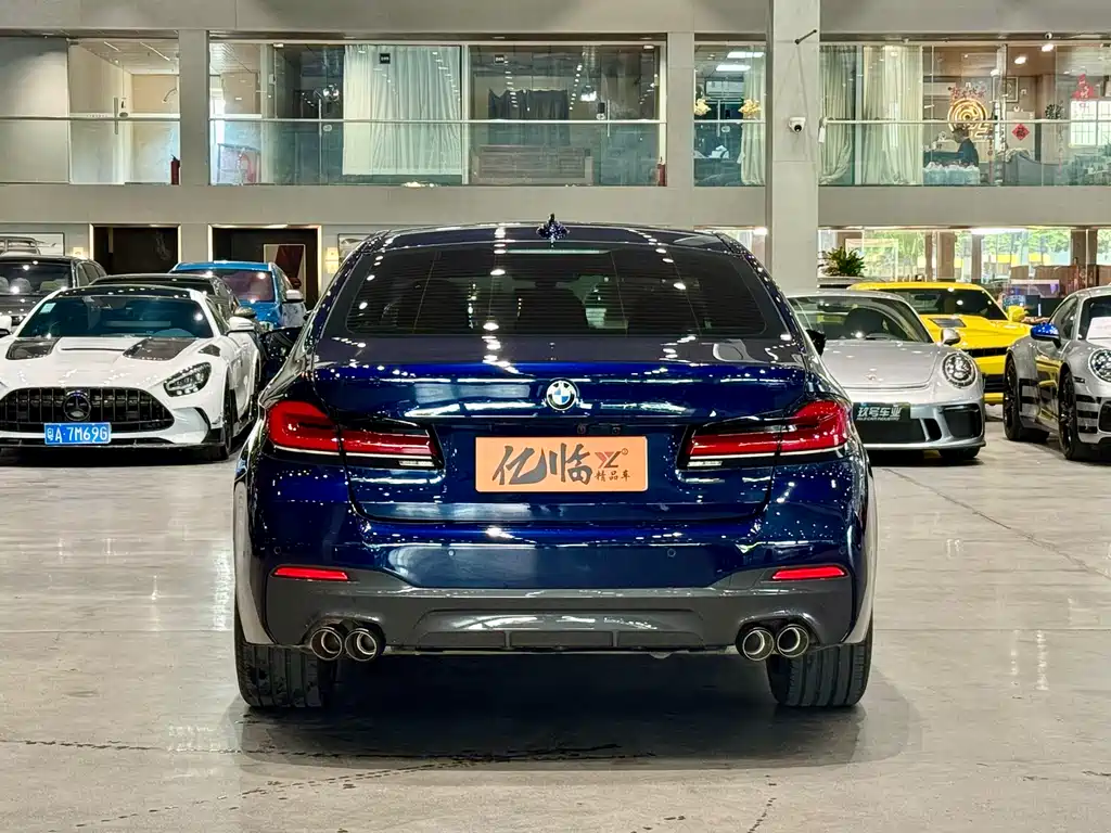 BMW 5 Series Imported 2021 Facelift 540i Fashion Edition M Sports Package купить на сайте DeffCars