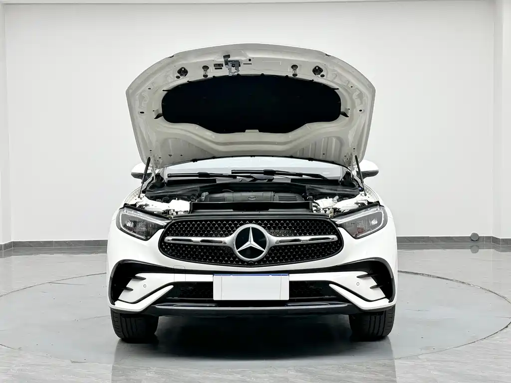Mercedes-Benz GLC 2024 GLC 260 L 4MATIC luxury model 5 seats купить на сайте DeffCars
