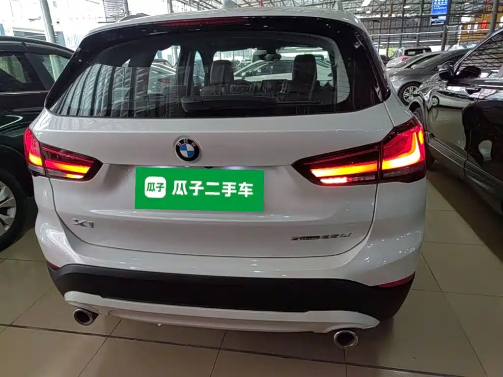 BMW X1 2022 sDrive25Li Leading Model купить на сайте DeffCars